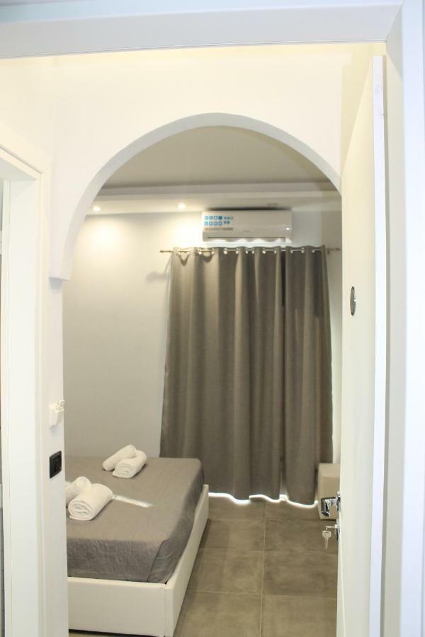 Olive Luxury Ypsos